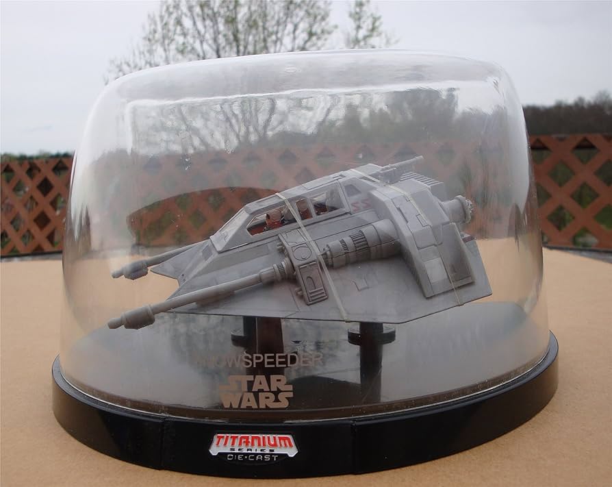 Amazon.com: Hasbro Titanium Series Star Wars Ultra